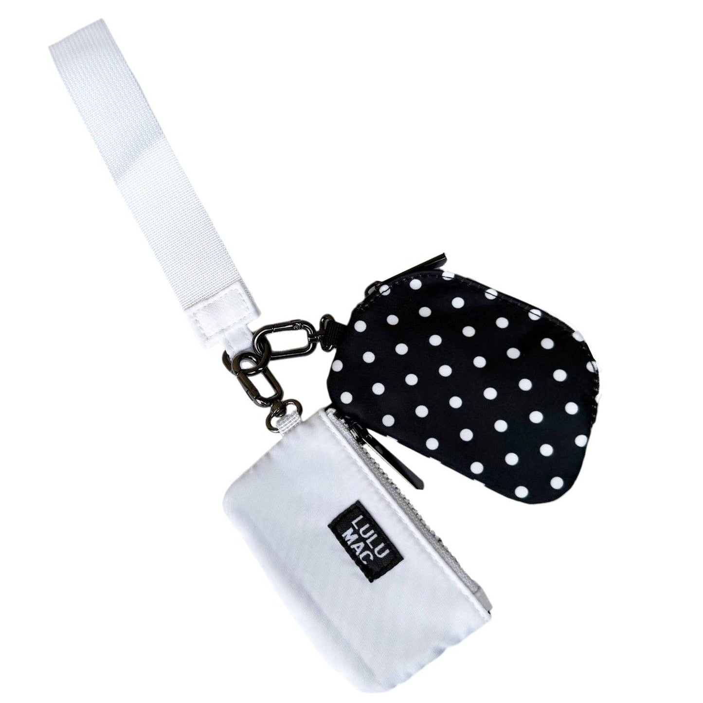 Black/White Dots