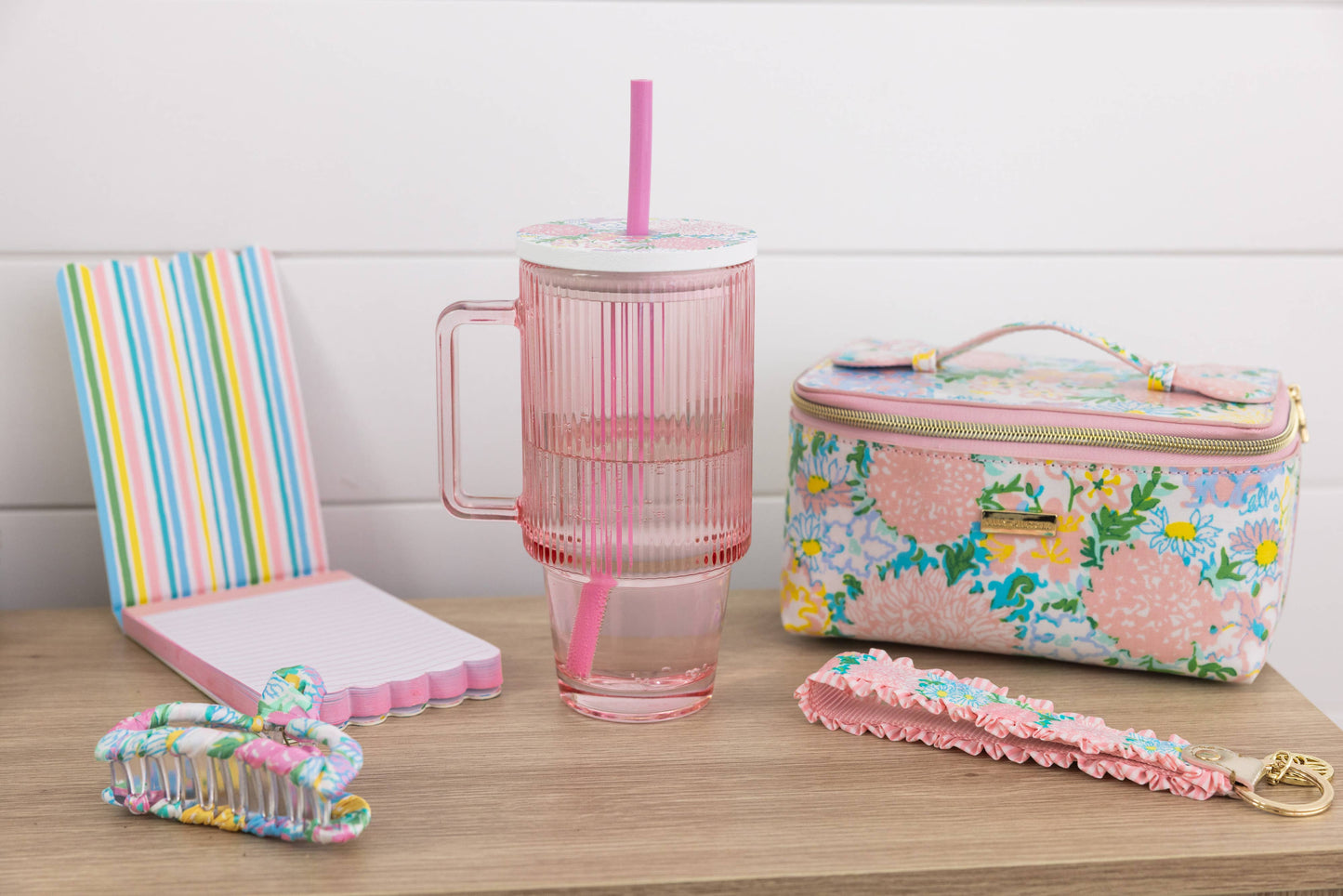 Vanity Case, Lilly Garden Home