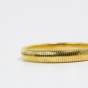 Chic Ribbed Bracelet