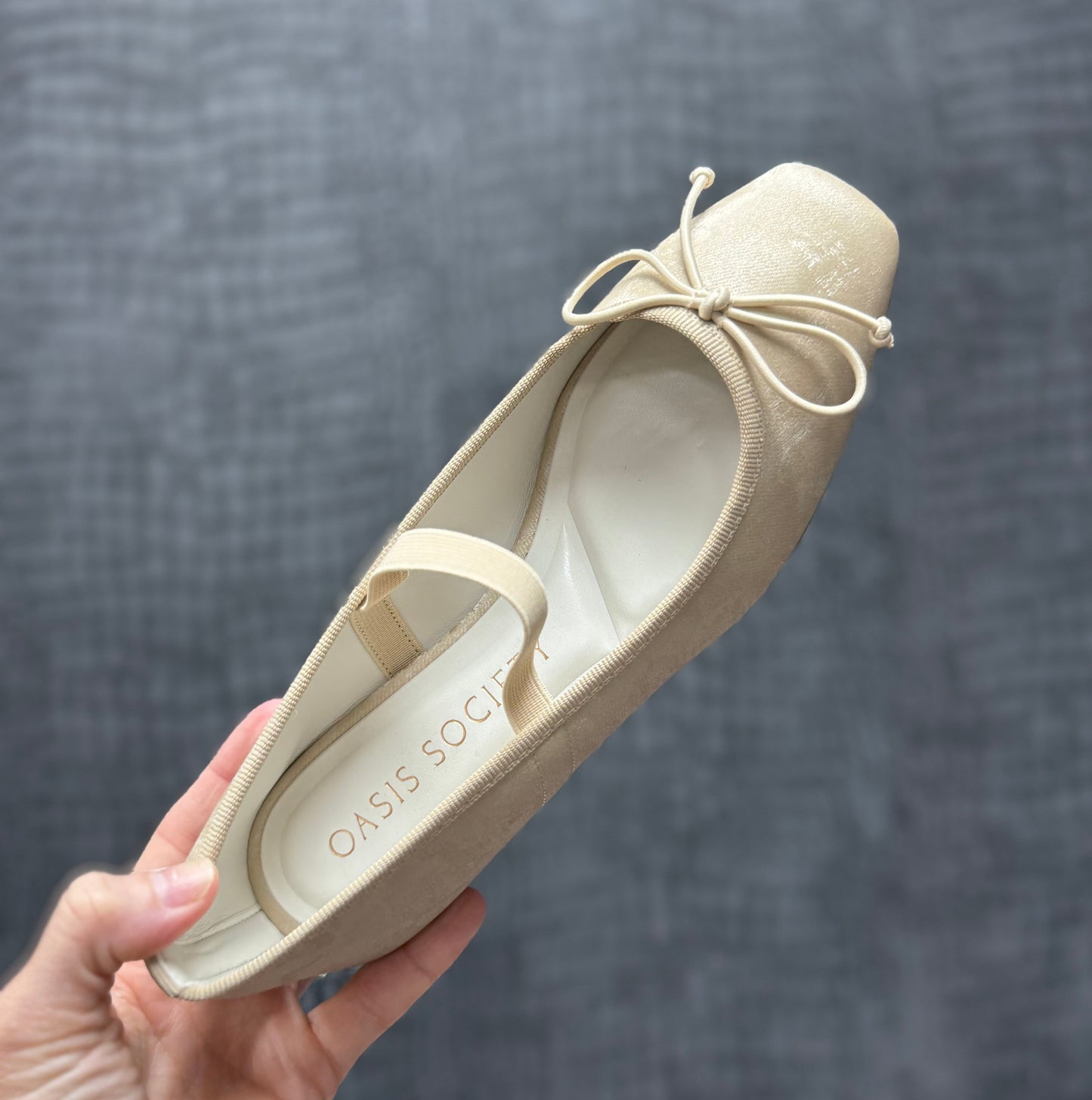Beige Ballet Pointe Flat