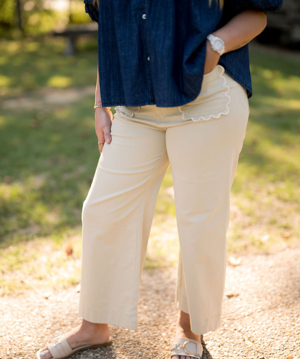 Colette Wide Leg Scallop Pocket Pants