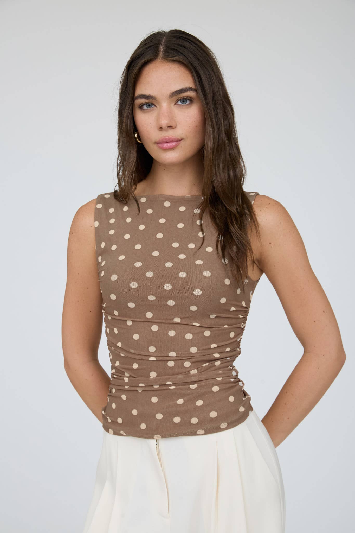 POLKA DOT BOAT NECK SLEEVELESS MESH TOP