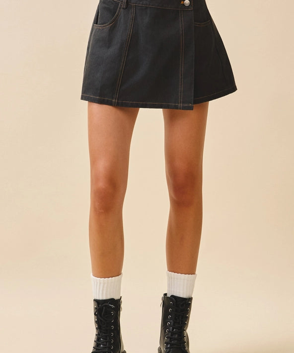 SKIRT_e4fa4598-7ca5-4470-a930-90a4174a7911.webp