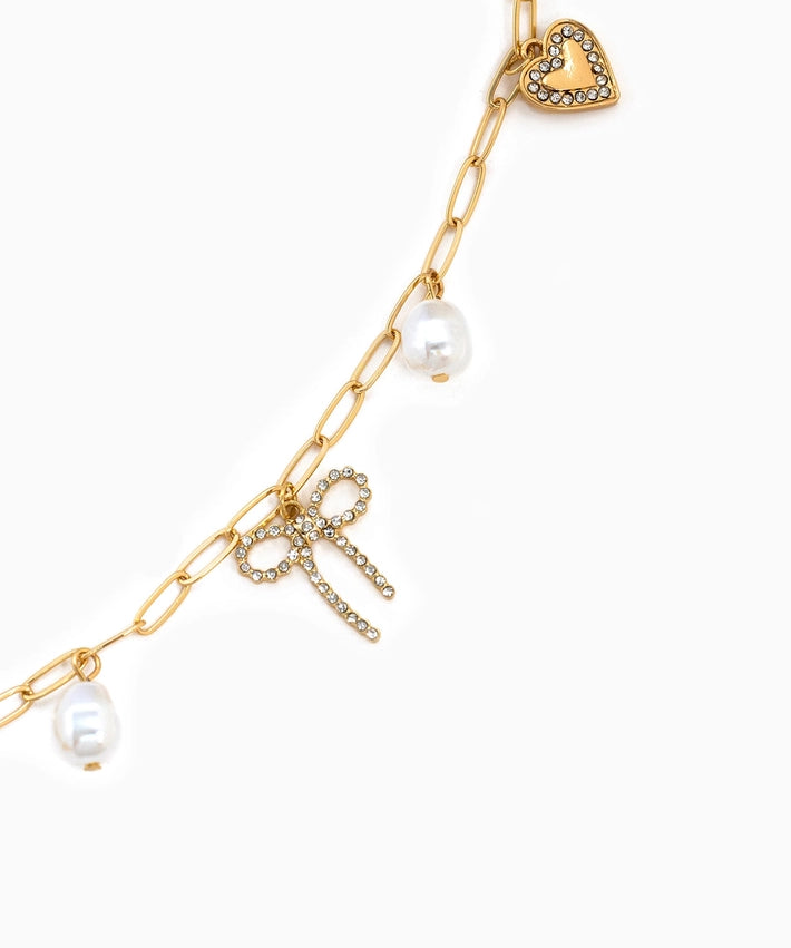 bownecklace1.webp