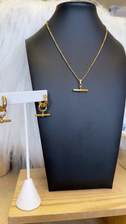 KRISTY Simple Dainty Bar Necklace