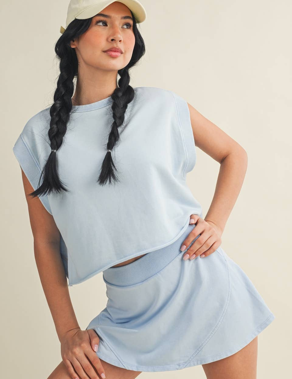 c8976cc7bdeb81b29b7b14cc083b8655bbbcf68b4719e8083f90336f05576805.jpg