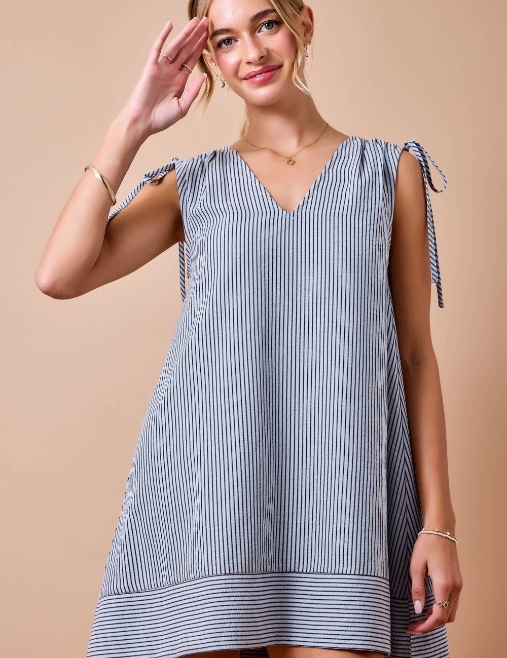 dress_aef3bb70-5d8b-4d6b-92a6-045e9a87a3eb.jpg