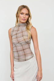 PLAID MOCK NECK RUCHED SLEEVELESS MESH KNIT TOP