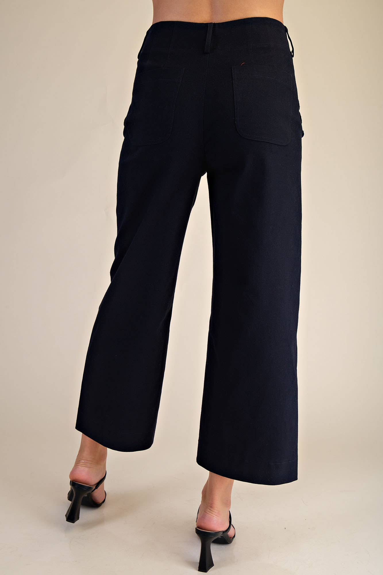 Colette Wide Leg Scallop Pocket Pants