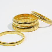 Chic Ribbed Bracelet