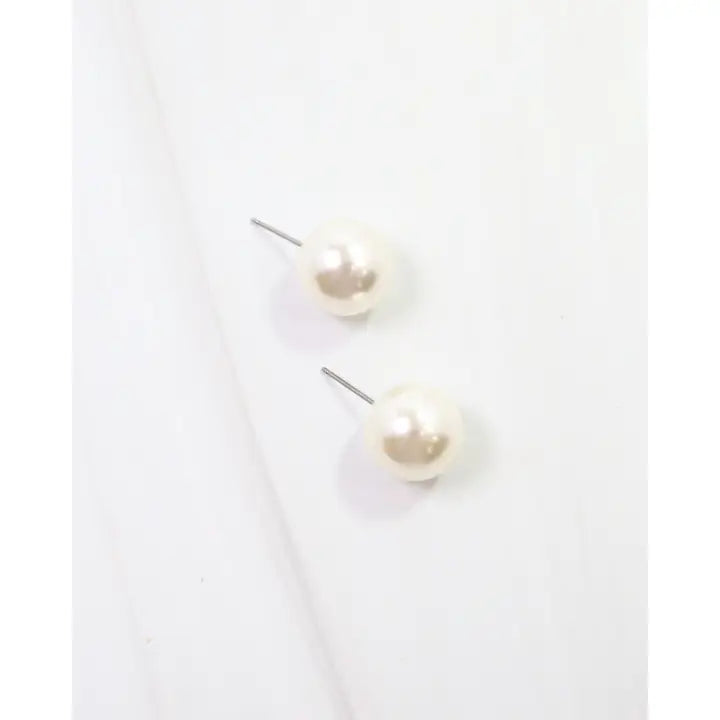 Pearl Earring Stud