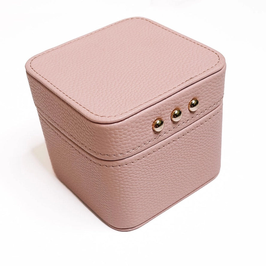 pink_box.webp