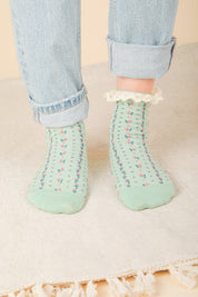 Lace Trim Floral Socks