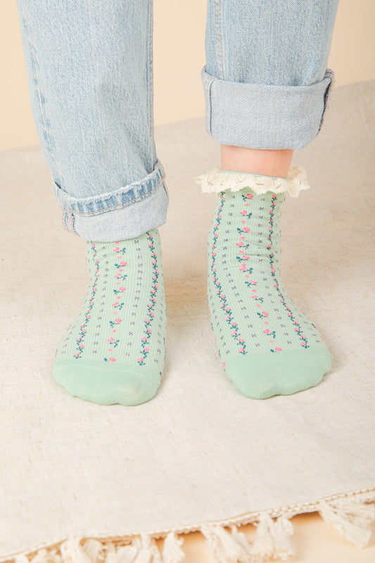 Lace Trim Floral Socks